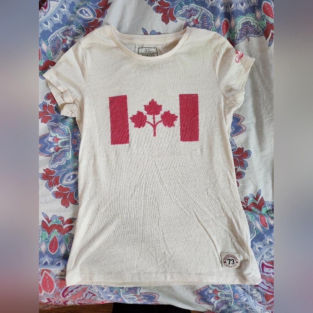 Roots Canada Tee